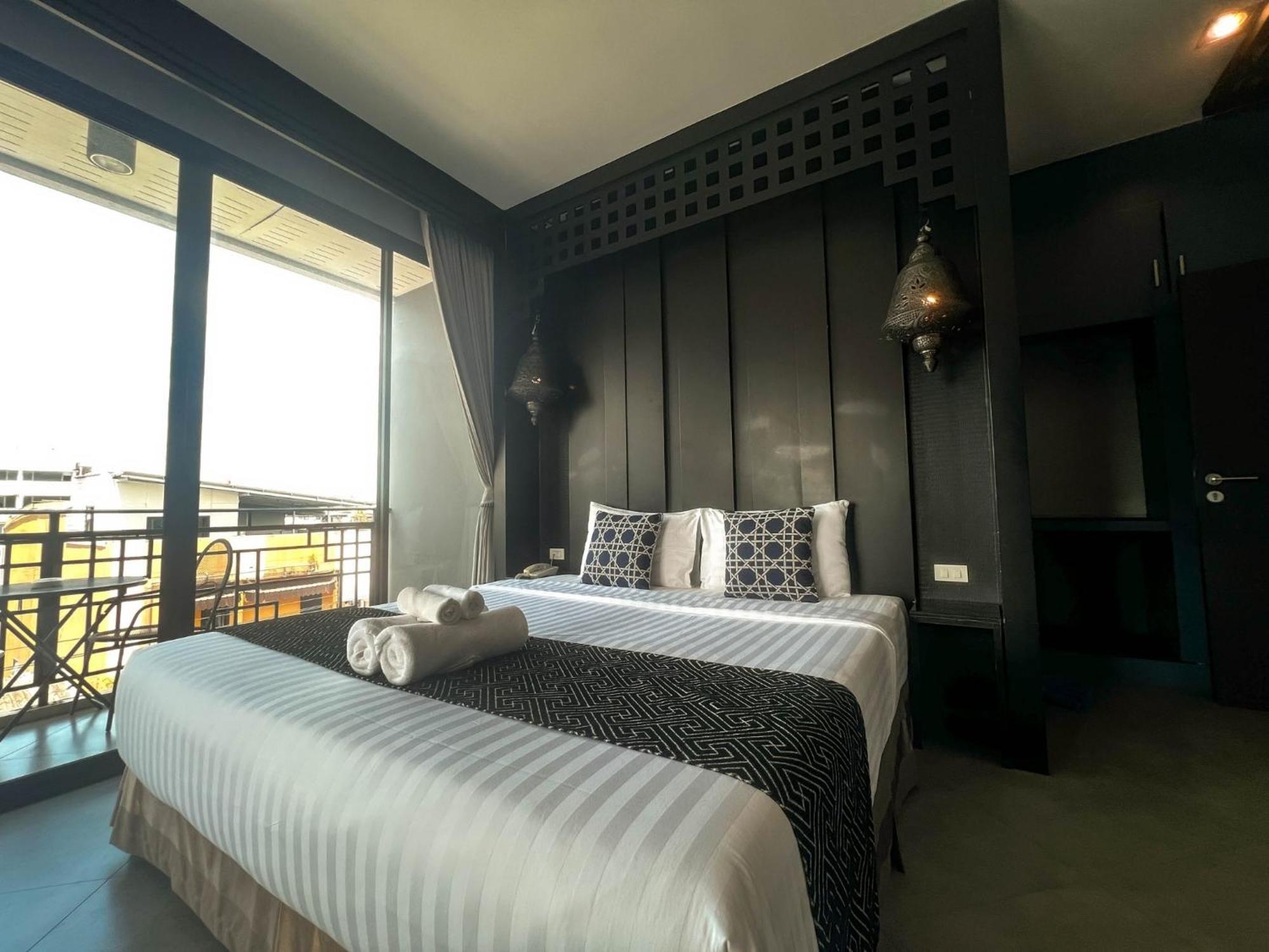 Srisawara Casa Hotel Krabi Exterior photo